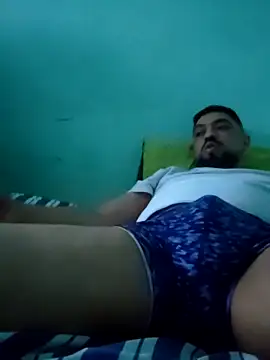 Snapshot of Fdiego19 chatting on June 18, 9:08 pm Fdiego19 online show from June 18, 9:08 pm