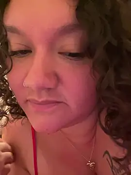 Snapshot of HeidiSanabria chatting on July 9, 11:20 pm HeidiSanabria online show from July 9, 11:20 pm