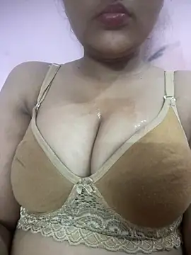 Snapshot of anjali952 chatting on June 21, 8:33 pm anjali952 online show from June 21, 8:33 pm