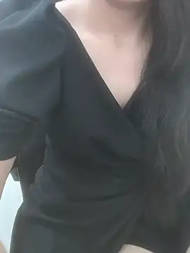 Snapshot of sushmita0 chatting on July 1, 3:30 am sushmita0 online show from July 1, 3:30 am