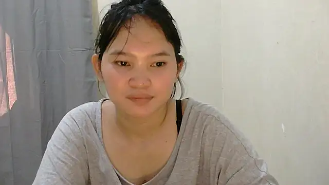 Snapshot of Fhwilloughbyxx chatting on June 27, 6:29 am Fhwilloughbyxx online show from June 27, 6:29 am