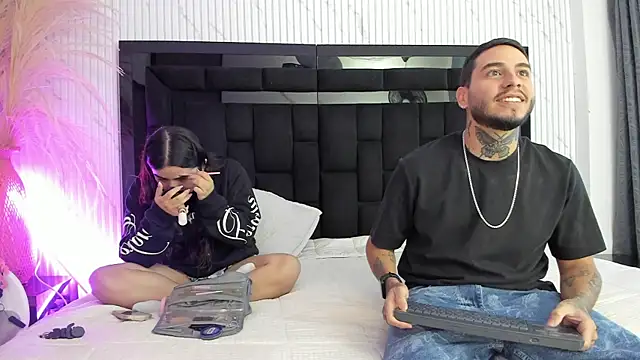 Snapshot of GabbyAndDominic chatting on July 25, 12:36 pm GabbyAndDominic online show from July 25, 12:36 pm