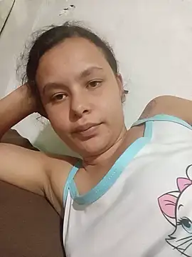 Snapshot of valery85 chatting on June 18, 6:56 pm valery85 online show from June 18, 6:56 pm