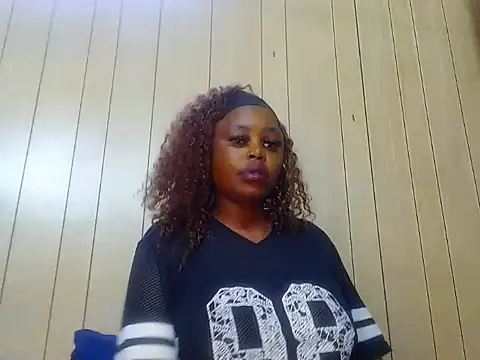 Snapshot of spicykittyy chatting on July 18, 7:50 pm spicykittyy online show from July 18, 7:50 pm
