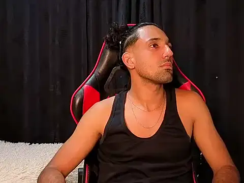 Snapshot of Jacob_888_ chatting on July 29, 12:20 am Jacob 888 online show from July 29, 12:20 am