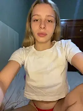 CatalinaArgentina online show from July 15, 10:48 pm