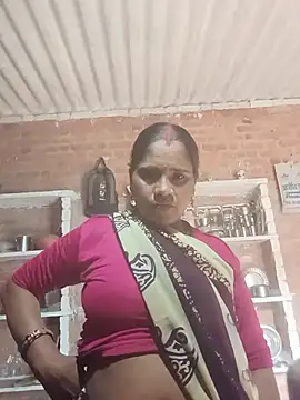 Snapshot of Hot_shiri chatting on July 7, 4:59 am Hot shiri online show from July 7, 4:59 am