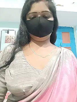 Snapshot of Shy_Girl_Rekha chatting on July 8, 11:48 am Shy Girl Rekha online show from July 8, 11:48 am