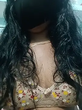 Snapshot of Shy_Girl_Rekha chatting on July 10, 12:15 am Shy Girl Rekha online show from July 10, 12:15 am