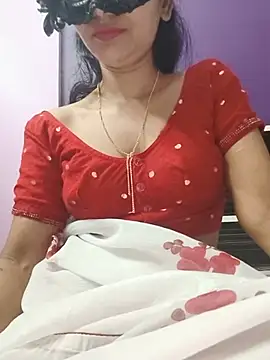 Snapshot of Night_Queen24 chatting on July 22, 2:53 pm Night Queen24 online show from July 22, 2:53 pm