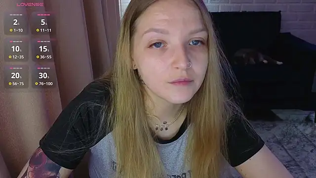Snapshot of Kate__Walker chatting on June 24, 5:17 am Kate Walker online show from June 24, 5:17 am
