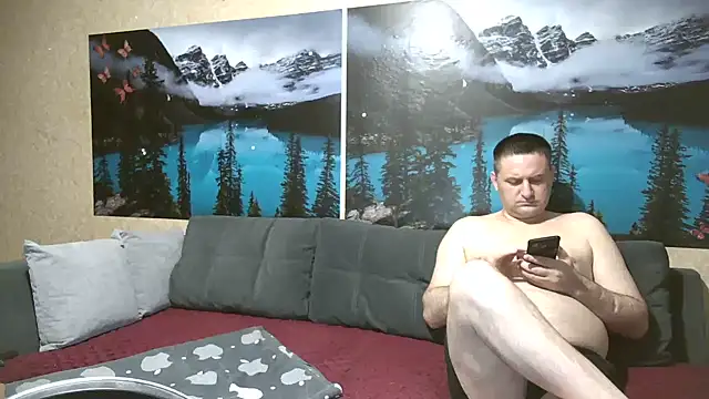 Snapshot of BiManKleo chatting on June 26, 7:24 am BiManKleo online show from June 26, 7:24 am