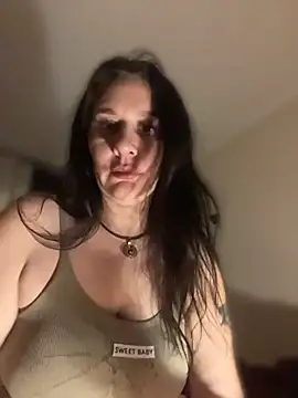 Snapshot of VelvetDawn chatting on July 8, 7:18 pm VelvetDawn online show from July 8, 7:18 pm
