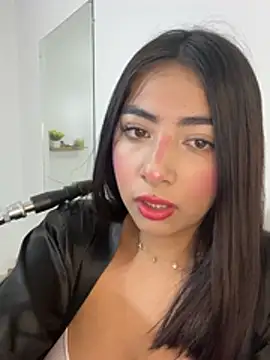 Snapshot of cherry_skinnyy_ chatting on July 25, 1:36 am cherry skinnyy online show from July 25, 1:36 am
