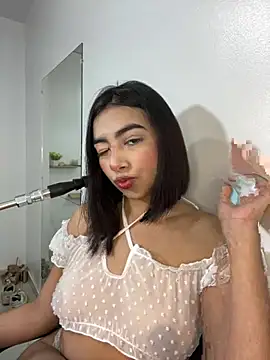 Snapshot of cherry_skinnyy_ chatting on August 3, 2:54 am cherry skinnyy online show from August 3, 2:54 am