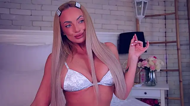 annabellahot online show from February 5, 4:37 am