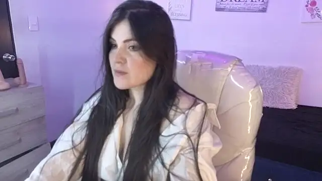 Snapshot of Amaravega_ chatting on July 2, 1:39 pm Amaravega online show from July 2, 1:39 pm