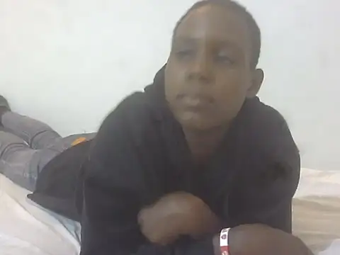 Snapshot of miss_brown_gal chatting on June 20, 3:48 pm miss brown gal online show from June 20, 3:48 pm