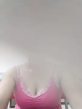 Snapshot of Rri_hot chatting on June 22, 12:02 pm Rri hot online show from June 22, 12:02 pm