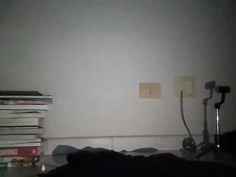 Snapshot of ApoloSunlights chatting on June 23, 1:58 am ApoloSunlights online show from June 23, 1:58 am