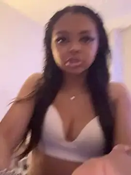 CindyBabes online show from June 27, 9:09 pm