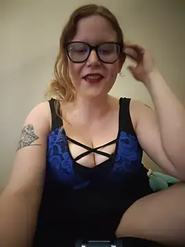 ChaoticCutee online show from July 3, 1:45 am