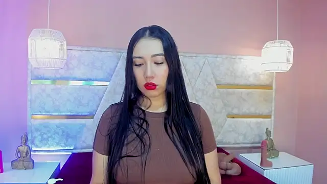 Snapshot of _alicemyers chatting on August 8, 11:34 am alicemyers online show from August 8, 11:34 am