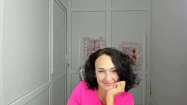 Snapshot of OliviaKateee chatting on July 13, 12:19 pm OliviaKateee online show from July 13, 12:19 pm
