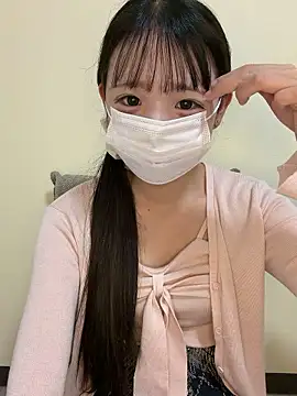 Snapshot of risa_____ chatting on June 25, 10:42 am risa online show from June 25, 10:42 am
