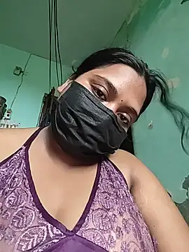 Snapshot of Kanishka45 chatting on July 7, 6:58 am Kanishka45 online show from July 7, 6:58 am