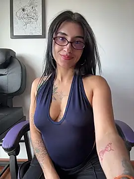 Snapshot of JennaNovva chatting on July 28, 6:53 pm JennaNovva online show from July 28, 6:53 pm