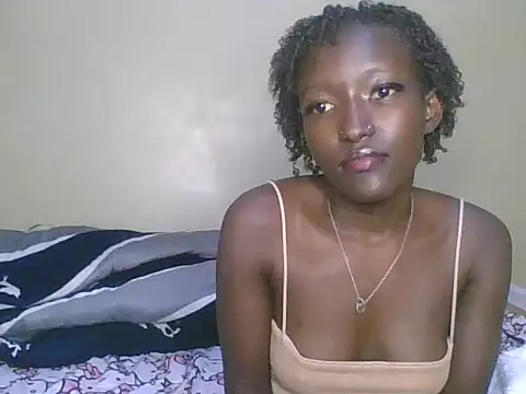 Snapshot of Keilay chatting on June 22, 7:44 pm Keilay online show from June 22, 7:44 pm
