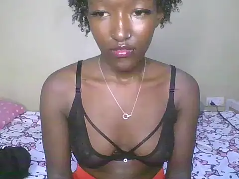 Snapshot of Keilay chatting on June 25, 6:29 am Keilay online show from June 25, 6:29 am
