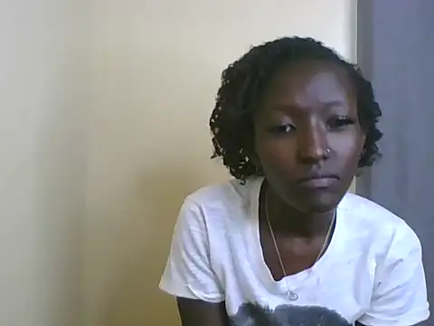 Snapshot of Keilay chatting on July 28, 8:10 am Keilay online show from July 28, 8:10 am