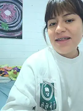 Snapshot of ludar28 chatting on June 23, 8:40 pm ludar28 online show from June 23, 8:40 pm