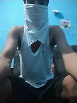 Snapshot of mikkethedark chatting on July 2, 3:34 am mikkethedark online show from July 2, 3:34 am