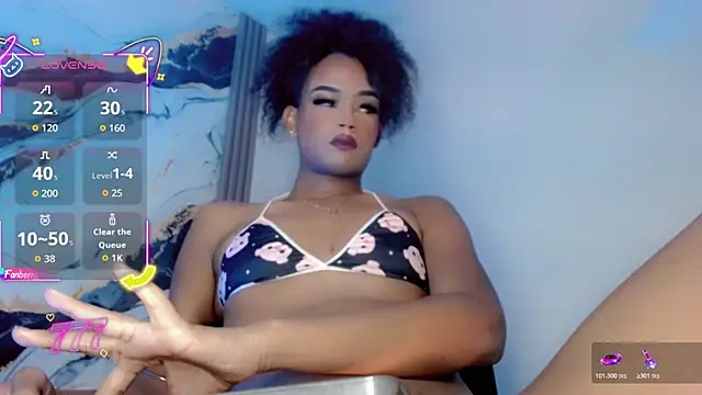 Snapshot of kiara_gomez__ chatting on July 7, 6:47 am kiara gomez online show from July 7, 6:47 am