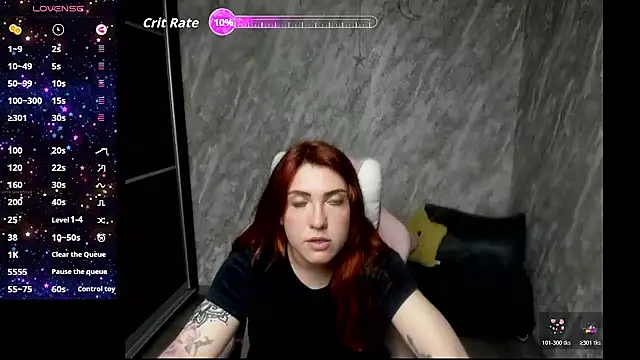 Snapshot of Reginasmilee chatting on May 16, 12:40 am Reginasmilee online show from May 16, 12:40 am