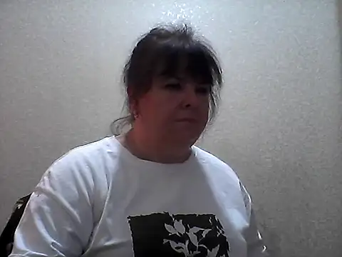 Snapshot of HannahAna39 chatting on June 29, 6:52 am HannahAna39 online show from June 29, 6:52 am