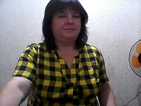 Snapshot of HannahAna39 chatting on July 7, 11:14 am HannahAna39 online show from July 7, 11:14 am