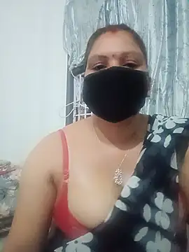 Snapshot of Miss-Jiyaa chatting on July 12, 5:26 pm Miss-Jiyaa online show from July 12, 5:26 pm