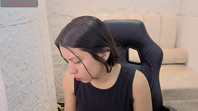 Snapshot of sophie_rose_cn chatting on July 22, 1:14 pm sophie rose cn online show from July 22, 1:14 pm
