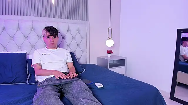 juls 19 online show from June 23, 2:26 pm