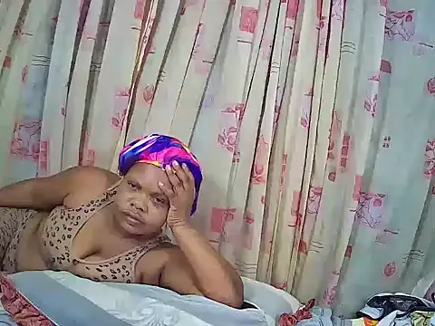 Snapshot of AngelinaX01 chatting on July 1, 5:20 am AngelinaX01 online show from July 1, 5:20 am