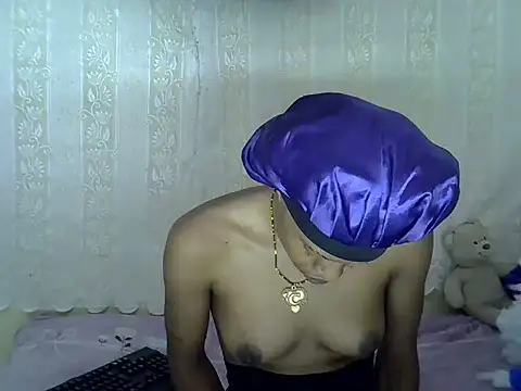 Sexxybeiby  online show from June 30, 3:46 pm