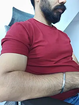 Snapshot of 8inch_hunk19 chatting on June 26, 6:40 am 8inch hunk19 online show from June 26, 6:40 am