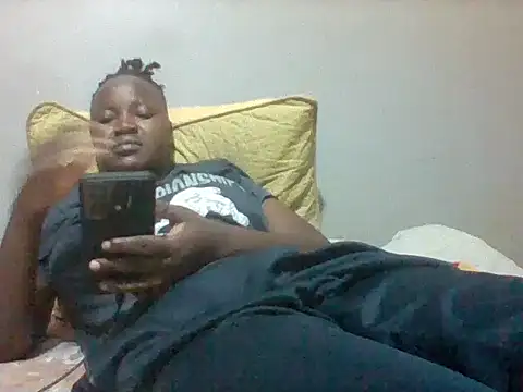 Snapshot of mislover chatting on August 7, 5:53 am mislover online show from August 7, 5:53 am