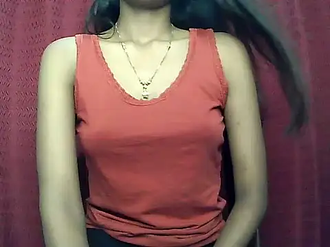 Snapshot of Siyaralove chatting on August 4, 5:15 pm Siyaralove online show from August 4, 5:15 pm
