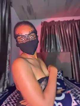 Seductresss online show from June 26, 10:30 am