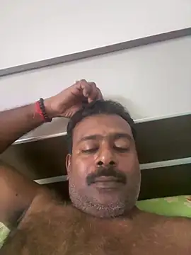 Snapshot of shiva1439 chatting on July 5, 1:51 pm shiva1439 online show from July 5, 1:51 pm